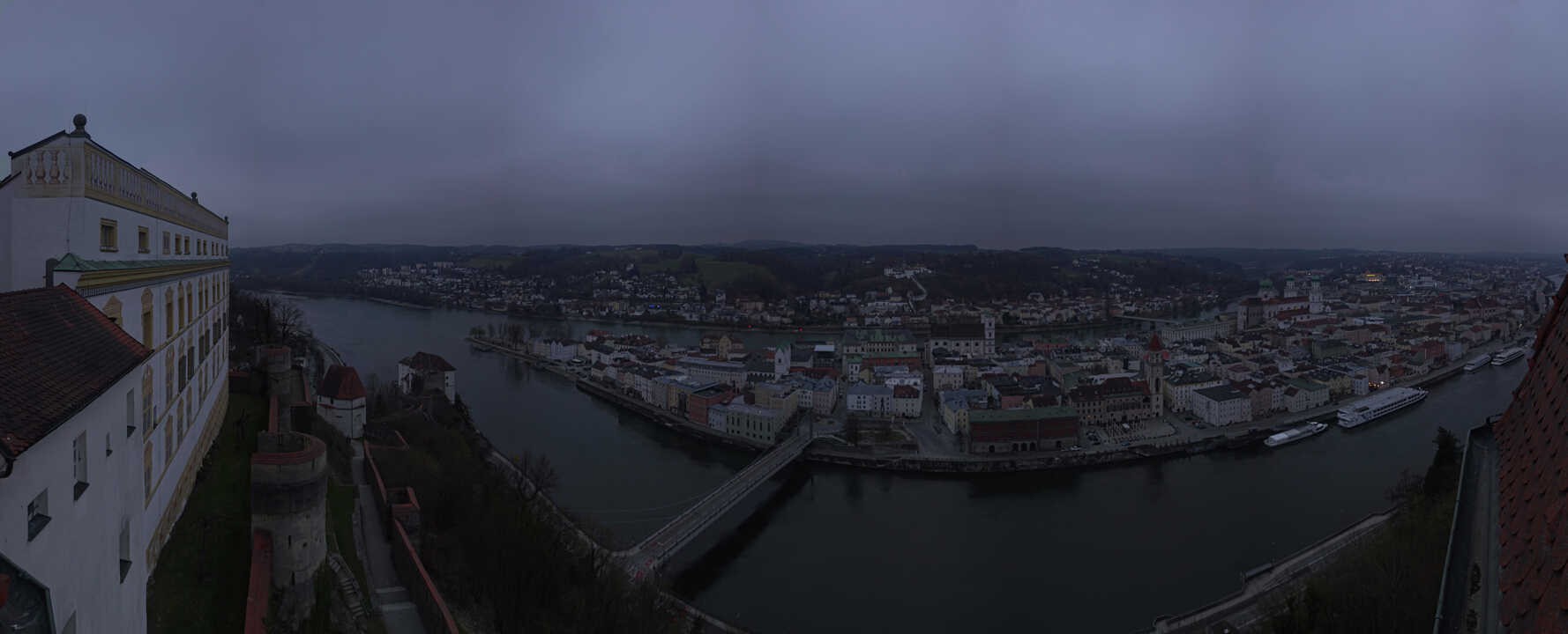 Archived image Webcam Passau: View from Veste Oberhaus