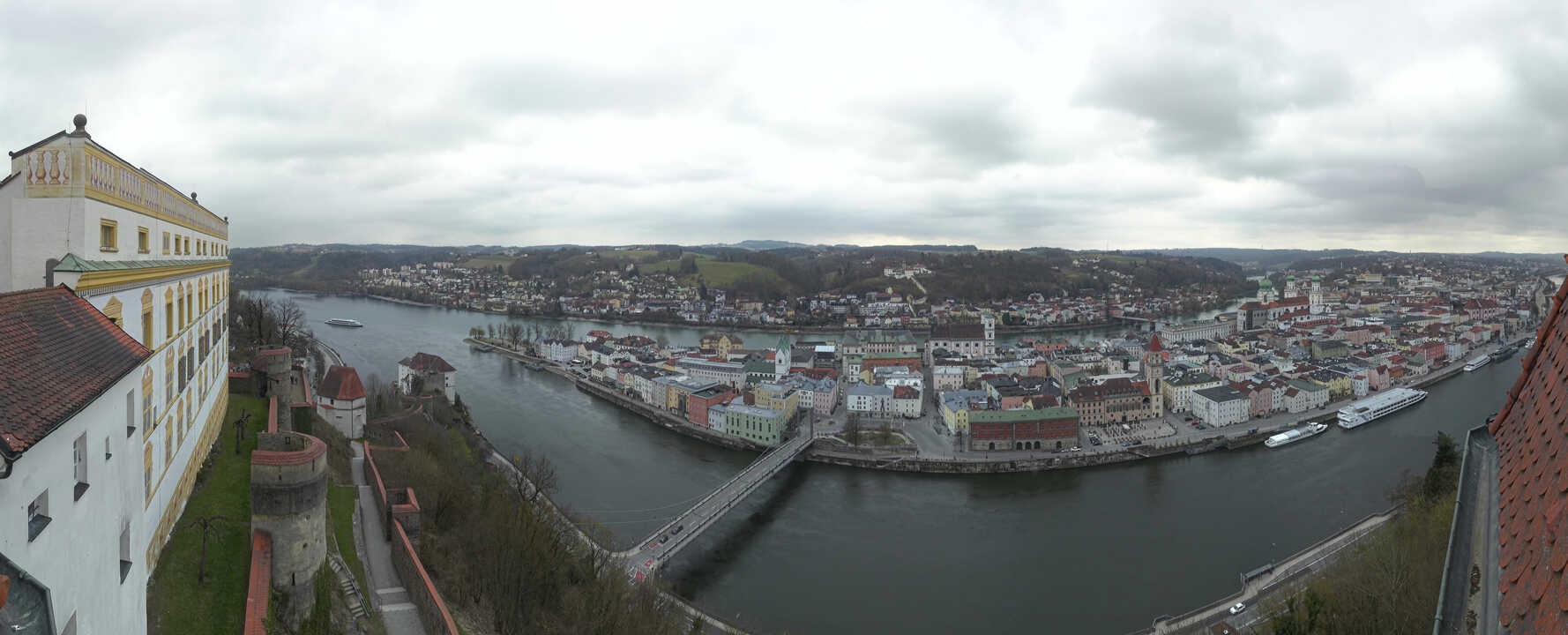 Archived image Webcam Passau: View from Veste Oberhaus