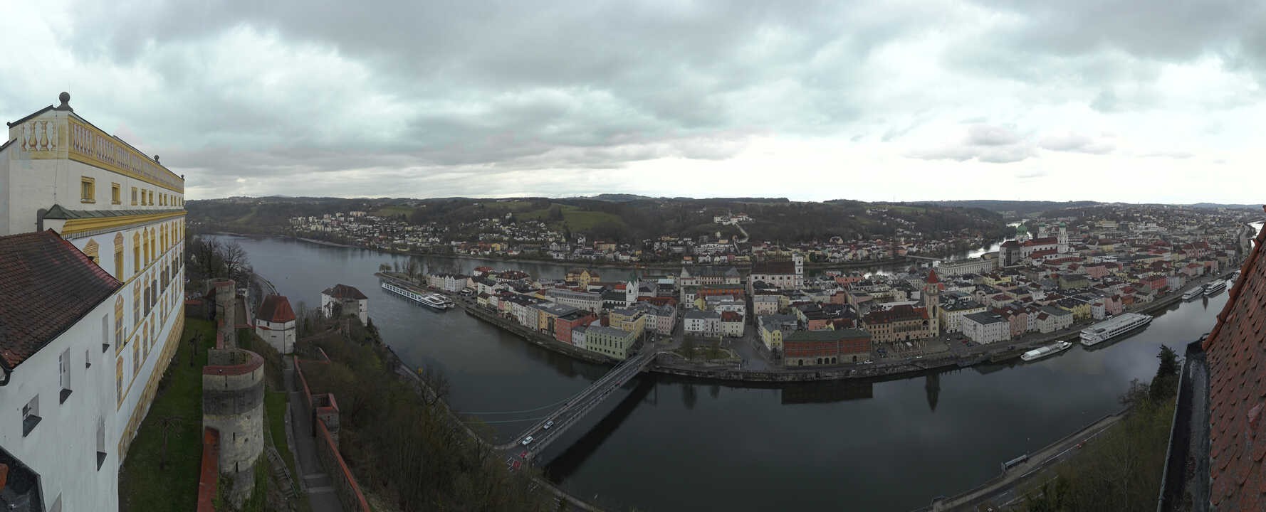 Archived image Webcam Passau: View from Veste Oberhaus