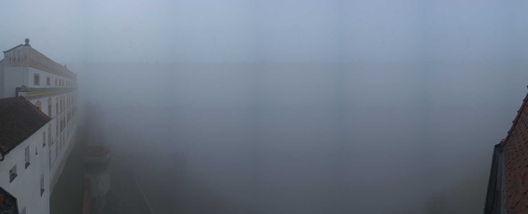 Archiv Foto Webcam Passau: Blick von der Veste Oberhaus auf Donau und Altstadt