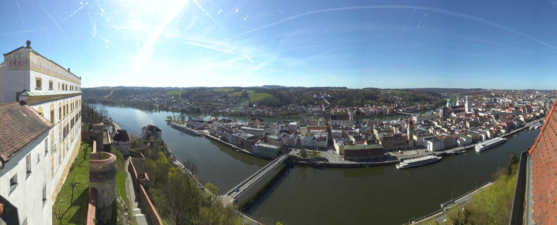 Archiv Foto Webcam Passau: Blick von der Veste Oberhaus auf Donau und Altstadt