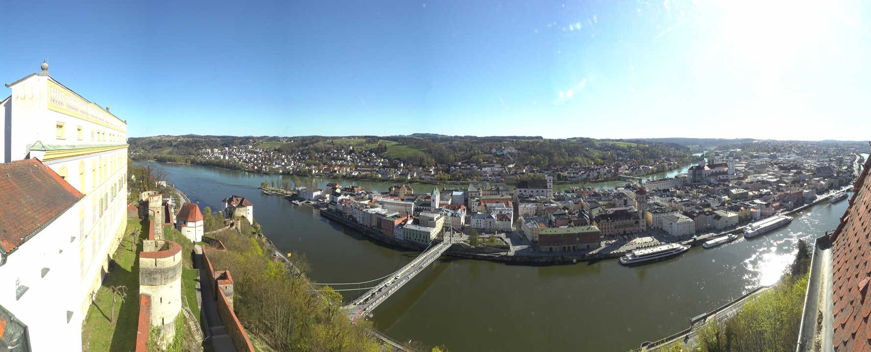 Archiv Foto Webcam Passau: Blick von der Veste Oberhaus auf Donau und Altstadt