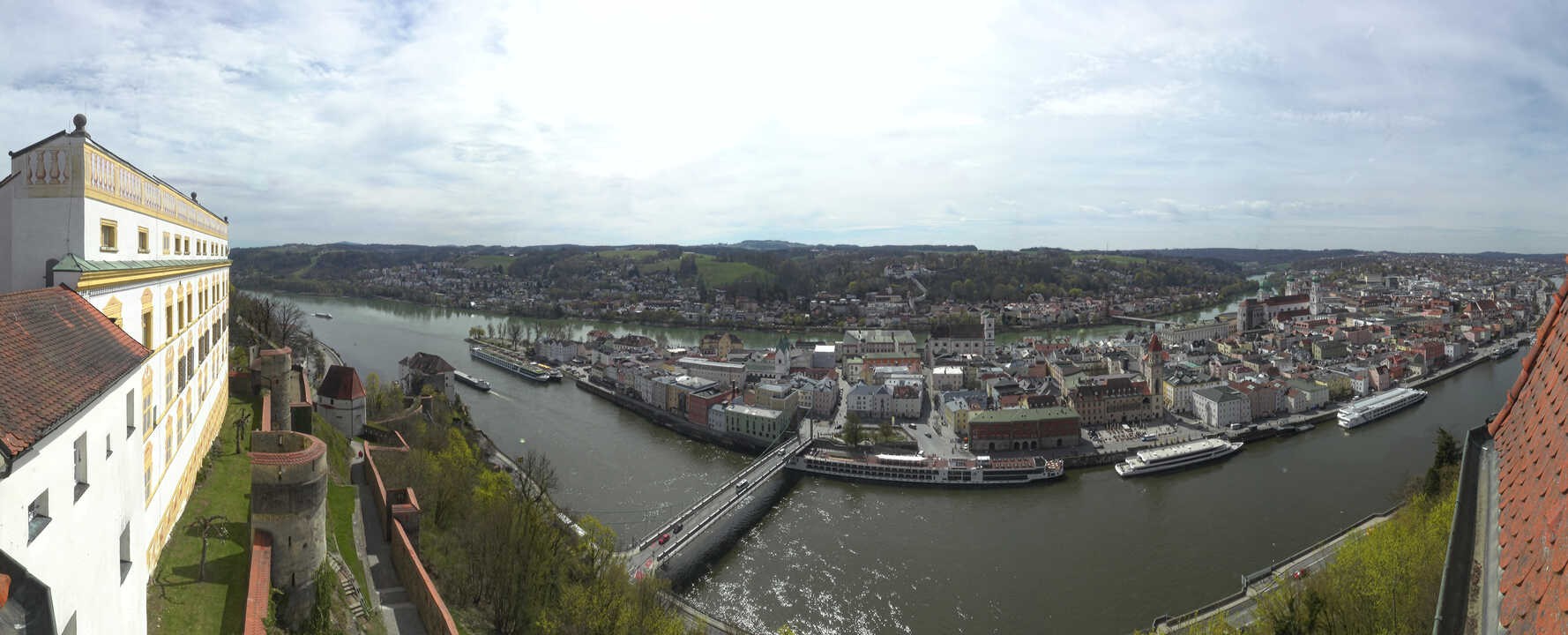 Archived image Webcam Passau: View from Veste Oberhaus