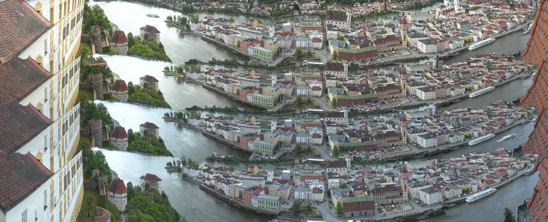Archiv Foto Webcam Passau: Blick von der Veste Oberhaus auf Donau und Altstadt