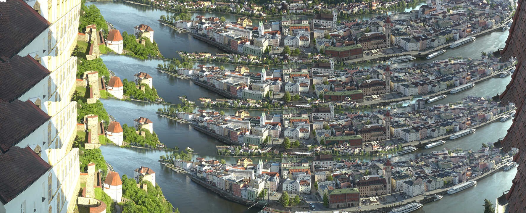 Archiv Foto Webcam Passau: Blick von der Veste Oberhaus auf Donau und Altstadt