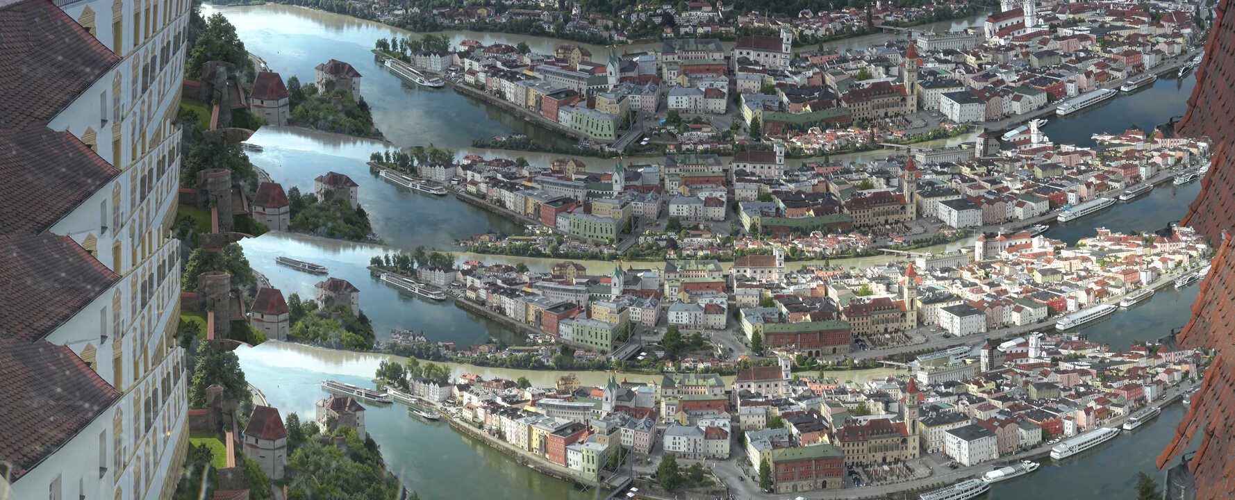 Archiv Foto Webcam Passau: Blick von der Veste Oberhaus auf Donau und Altstadt