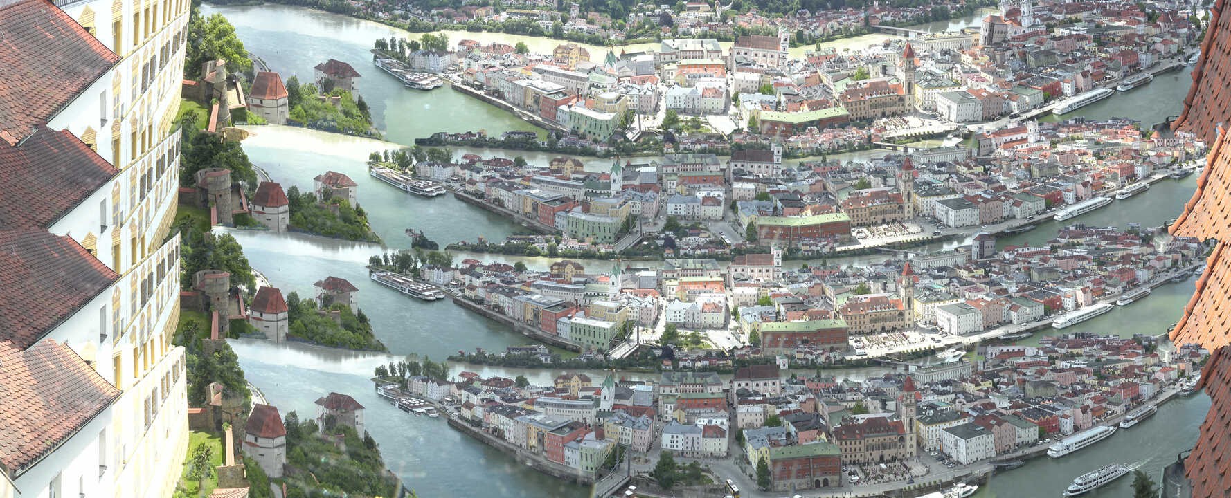 Archiv Foto Webcam Passau: Blick von der Veste Oberhaus auf Donau und Altstadt