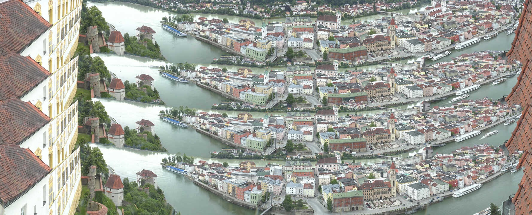 Archiv Foto Webcam Passau: Blick von der Veste Oberhaus auf Donau und Altstadt