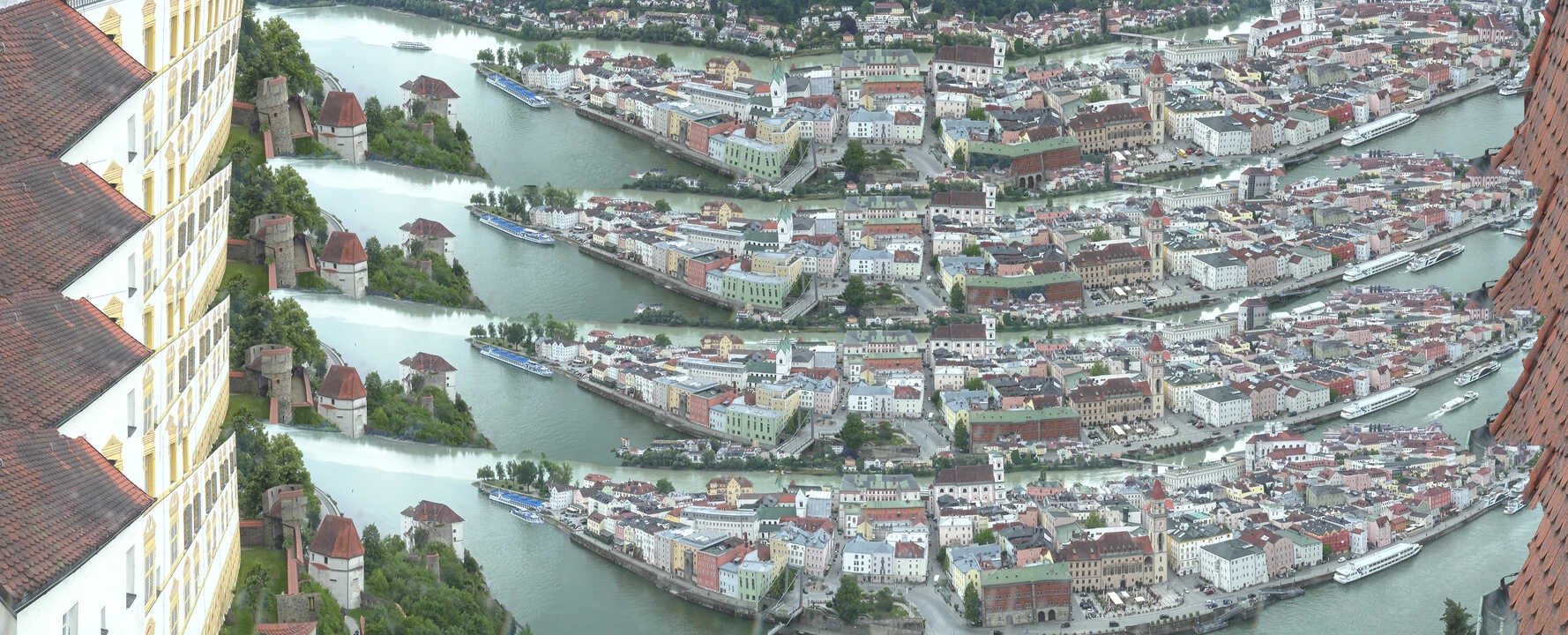 Archiv Foto Webcam Passau: Blick von der Veste Oberhaus auf Donau und Altstadt