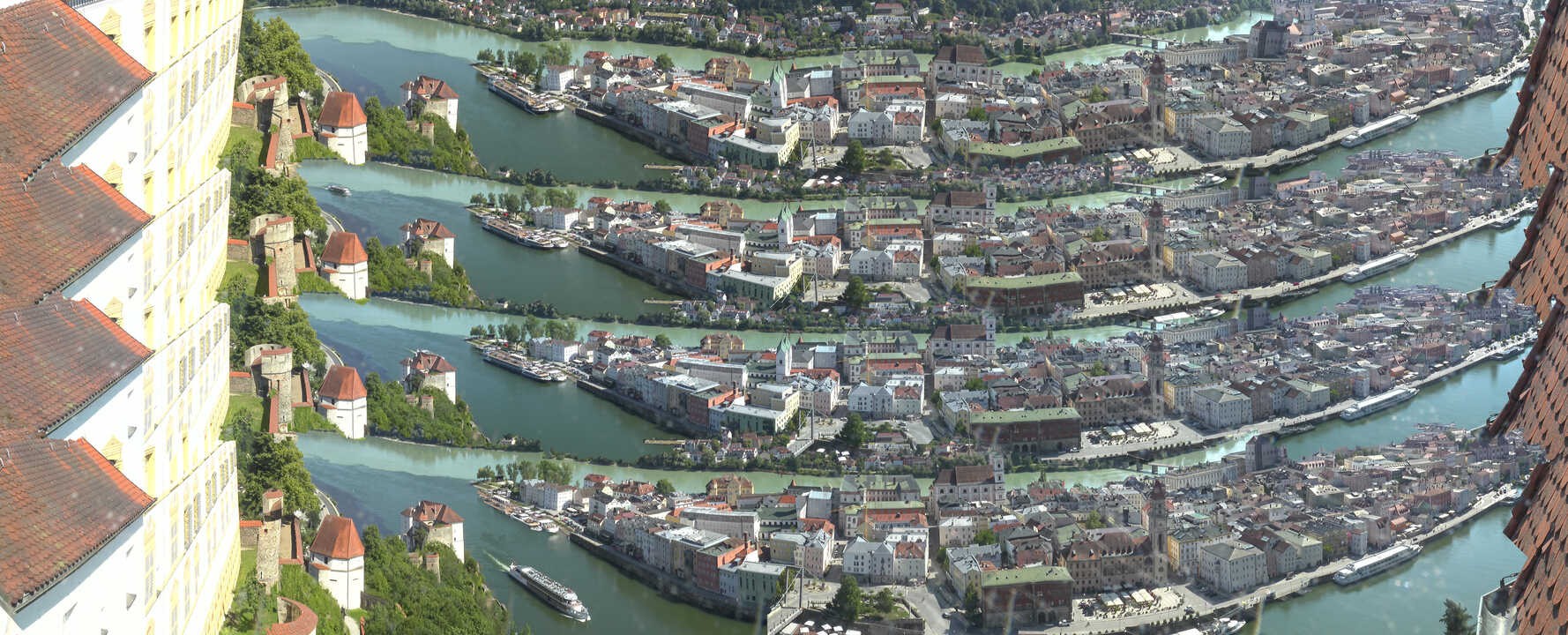 Archiv Foto Webcam Passau: Blick von der Veste Oberhaus auf Donau und Altstadt