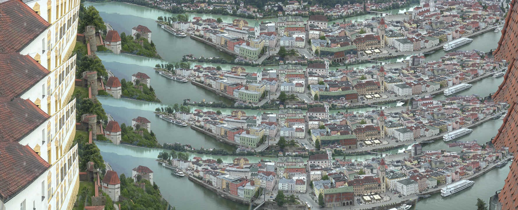 Archiv Foto Webcam Passau: Blick von der Veste Oberhaus auf Donau und Altstadt