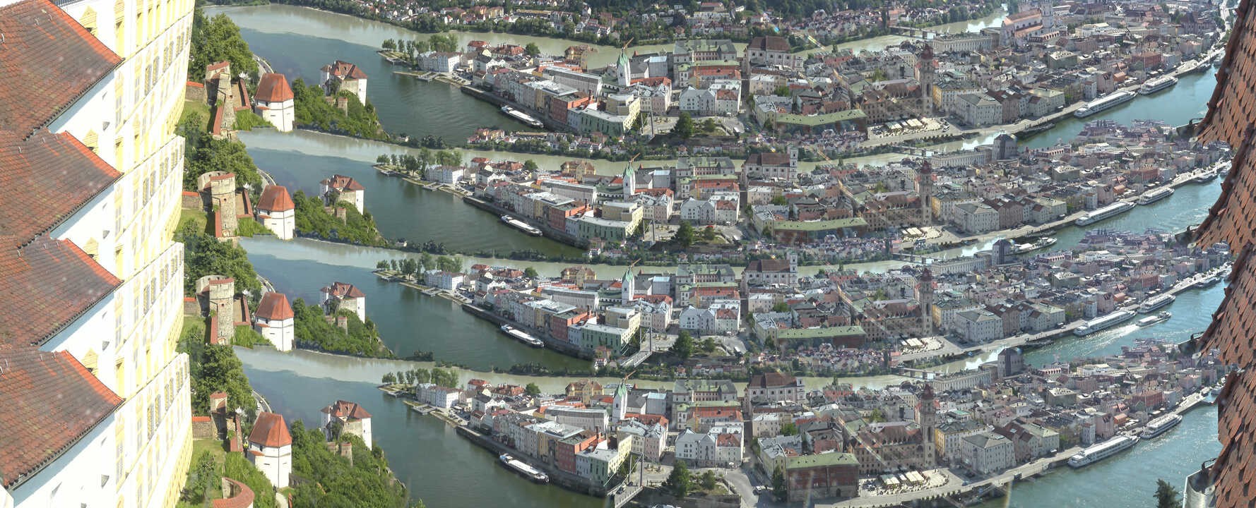 Archiv Foto Webcam Passau: Blick von der Veste Oberhaus auf Donau und Altstadt