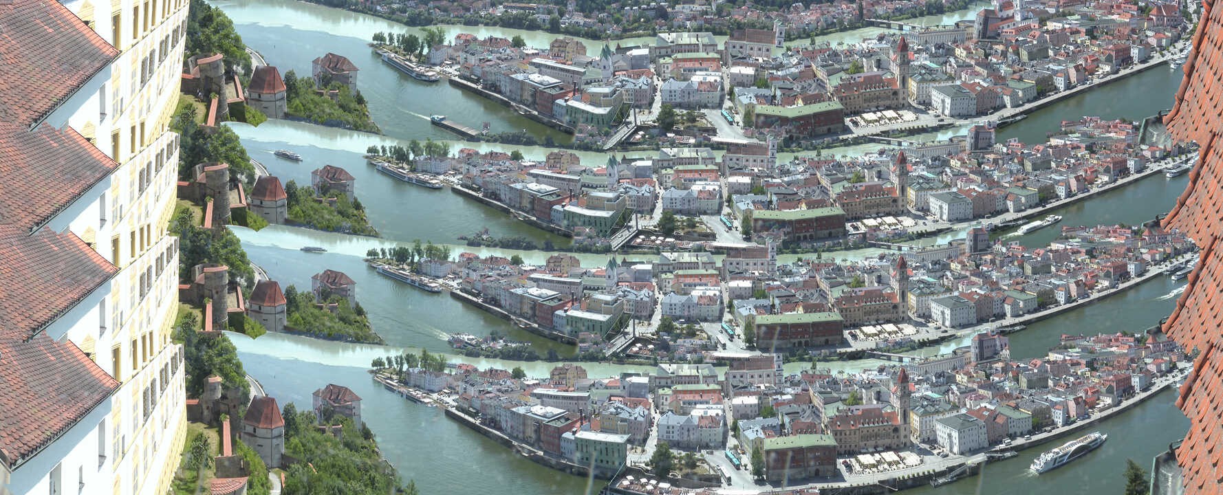 Archiv Foto Webcam Passau: Blick von der Veste Oberhaus auf Donau und Altstadt