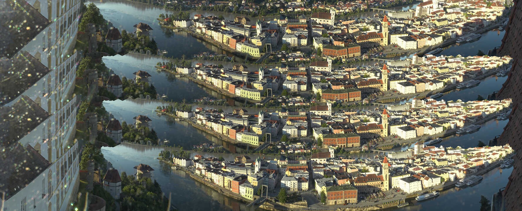 Archiv Foto Webcam Passau: Blick von der Veste Oberhaus auf Donau und Altstadt