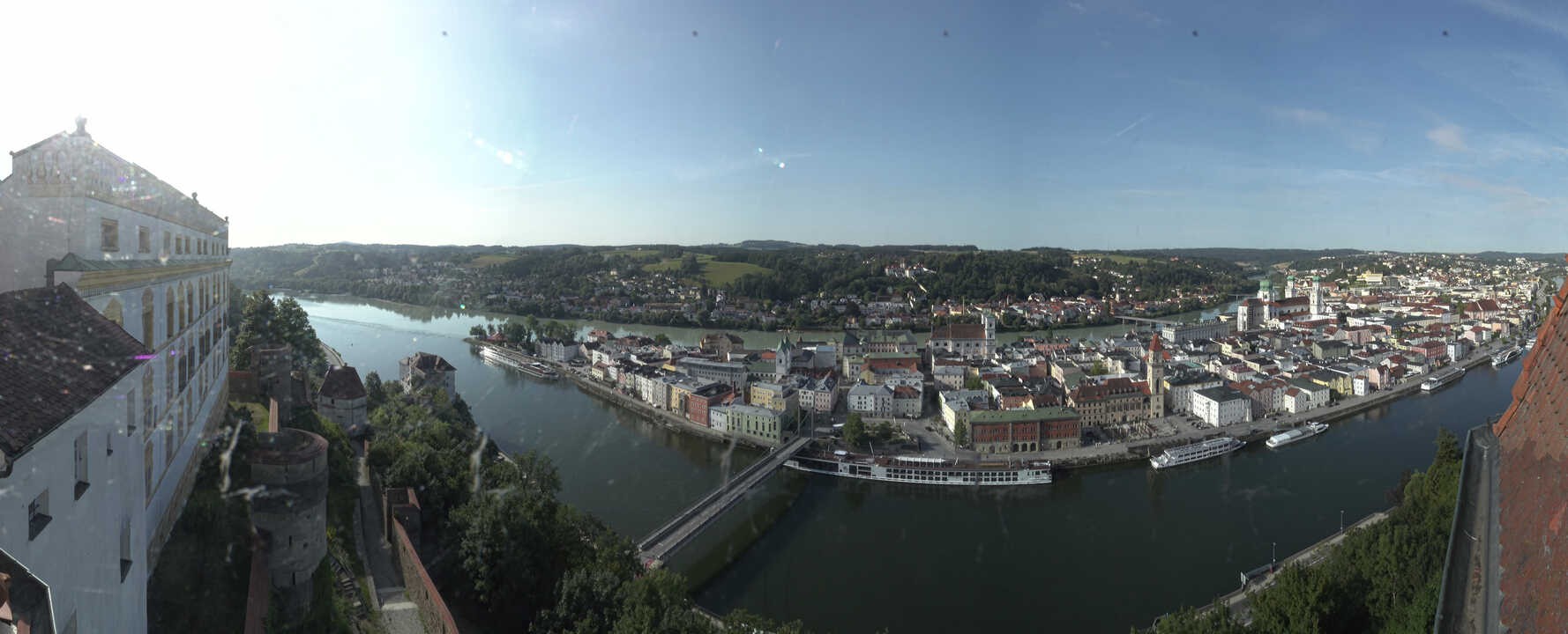 Archiv Foto Webcam Passau: Blick von der Veste Oberhaus auf Donau und Altstadt