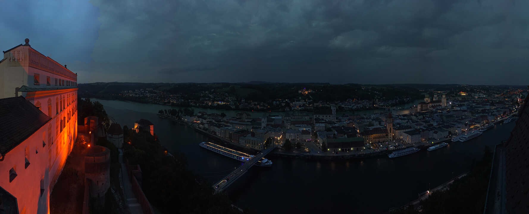 Archived image Webcam Passau: View from Veste Oberhaus