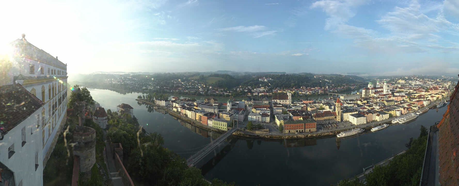 Archiv Foto Webcam Passau: Blick von der Veste Oberhaus auf Donau und Altstadt