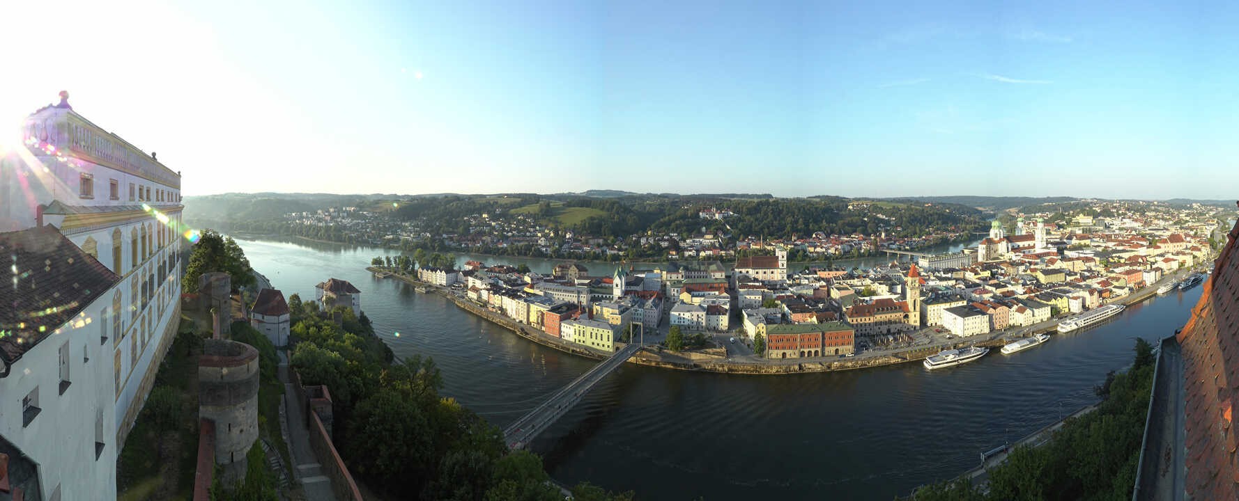 Archiv Foto Webcam Passau: Blick von der Veste Oberhaus auf Donau und Altstadt
