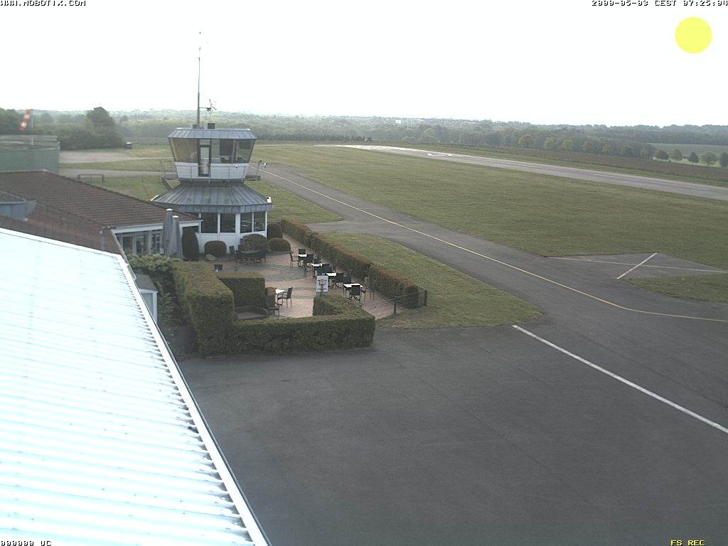 Archived image Webcam Airfield Osnabrück