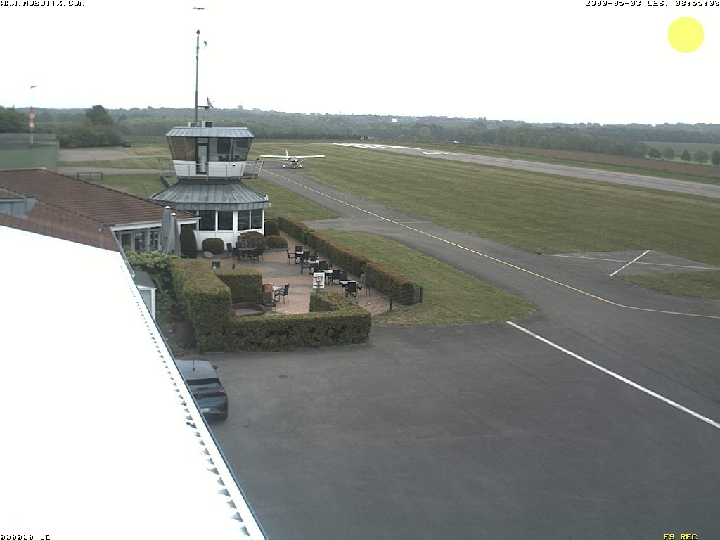 Archived image Webcam Airfield Osnabrück