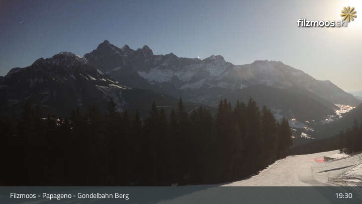 Archiv Foto Webcam Filzmoos: Bergstation Papagenobahn