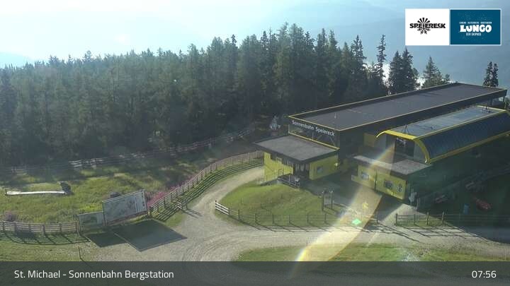 Archived image Webcam St. Michael - View Top Station Sonnenbahn