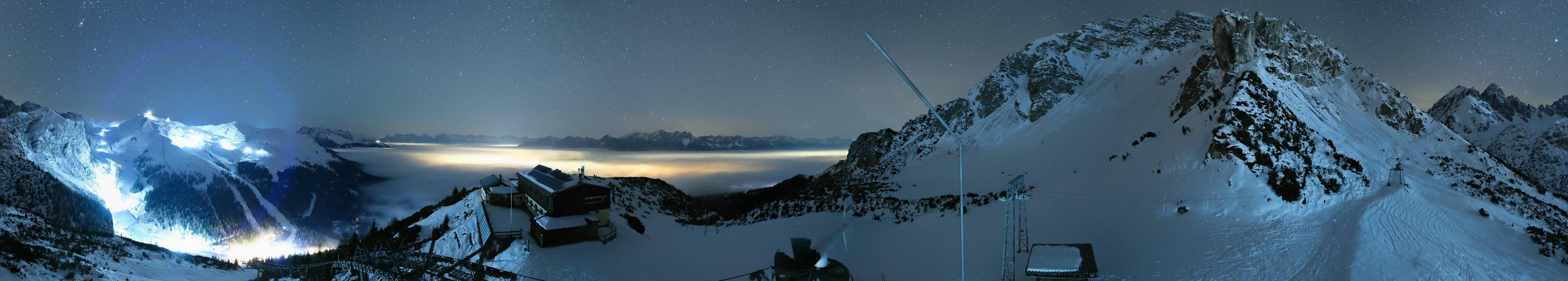 Archiv Foto Webcam Axams: Blick vom Birgitzköpflhaus