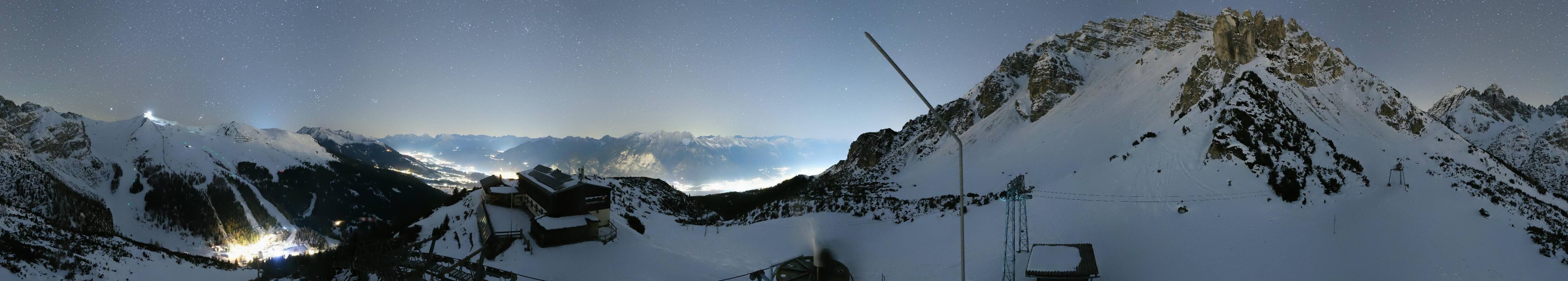 Archiv Foto Webcam Axams: Blick vom Birgitzköpflhaus