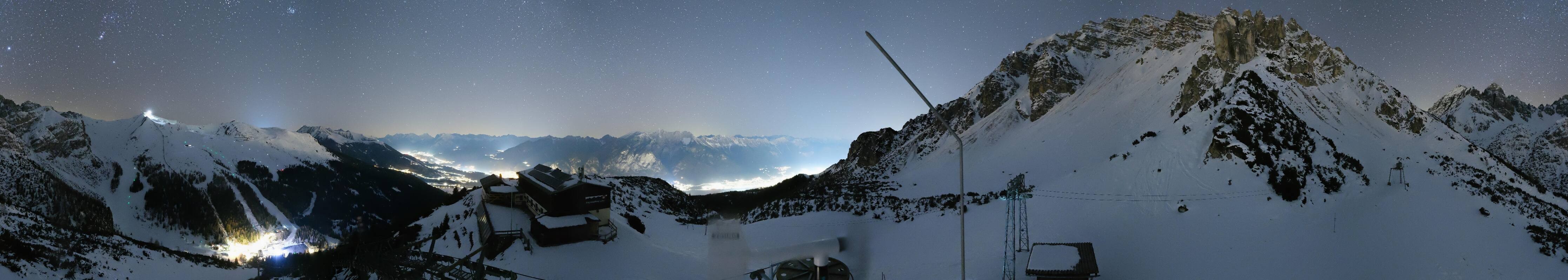 Archiv Foto Webcam Axams: Blick vom Birgitzköpflhaus