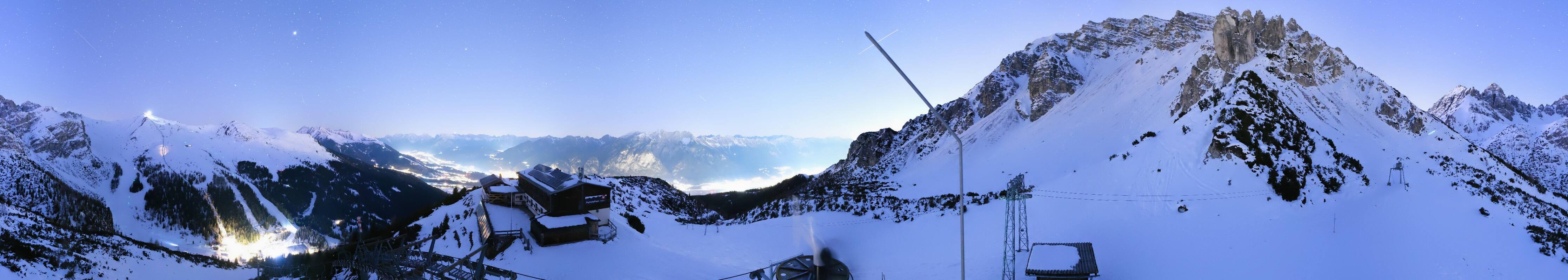 Archiv Foto Webcam Axams: Blick vom Birgitzköpflhaus