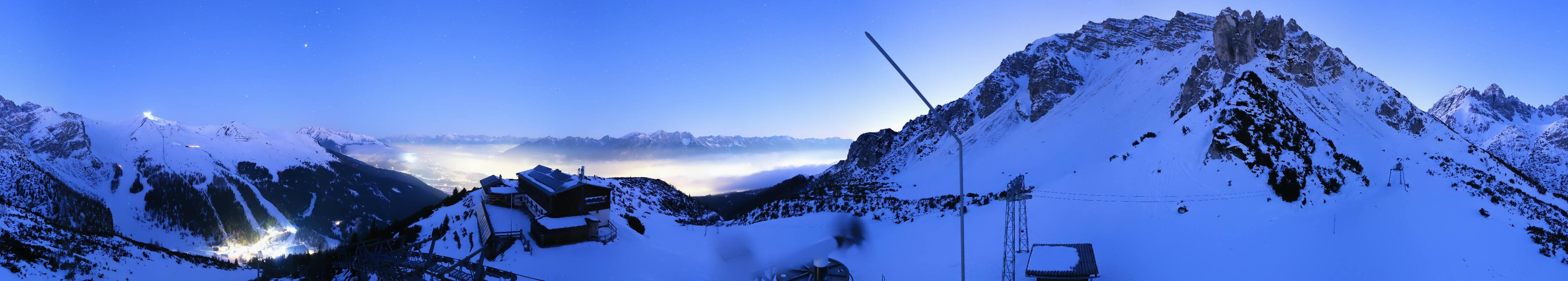 Archiv Foto Webcam Axams: Blick vom Birgitzköpflhaus