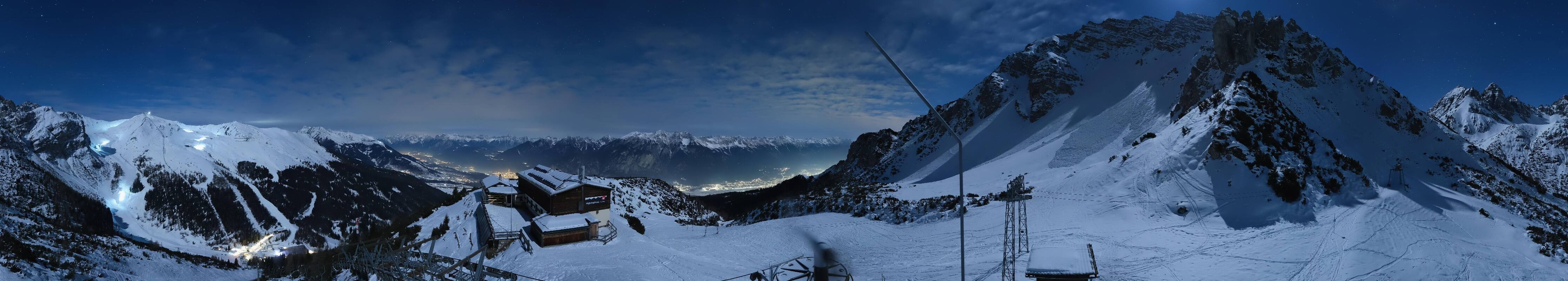 Archiv Foto Webcam Axams: Blick vom Birgitzköpflhaus