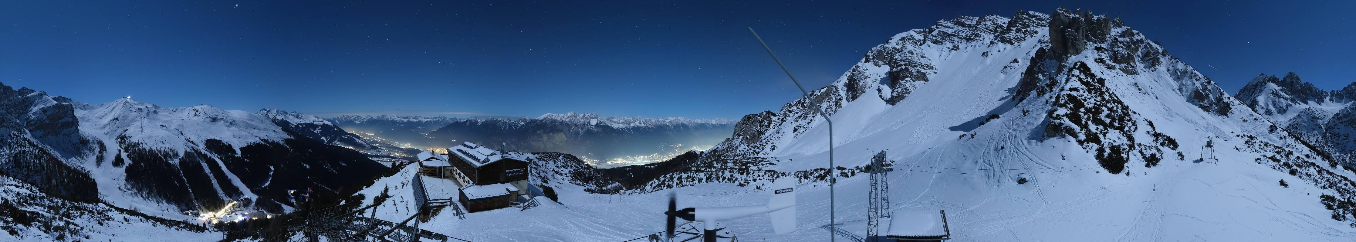 Archiv Foto Webcam Axams: Blick vom Birgitzköpflhaus