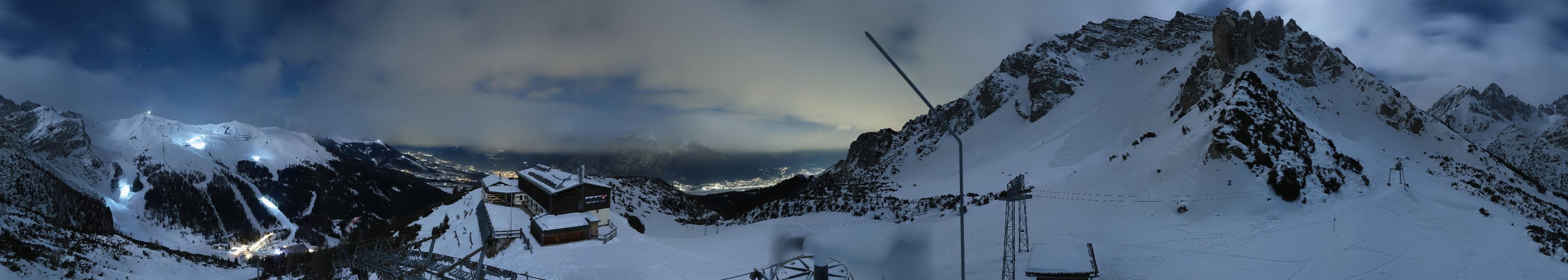 Archiv Foto Webcam Axams: Blick vom Birgitzköpflhaus