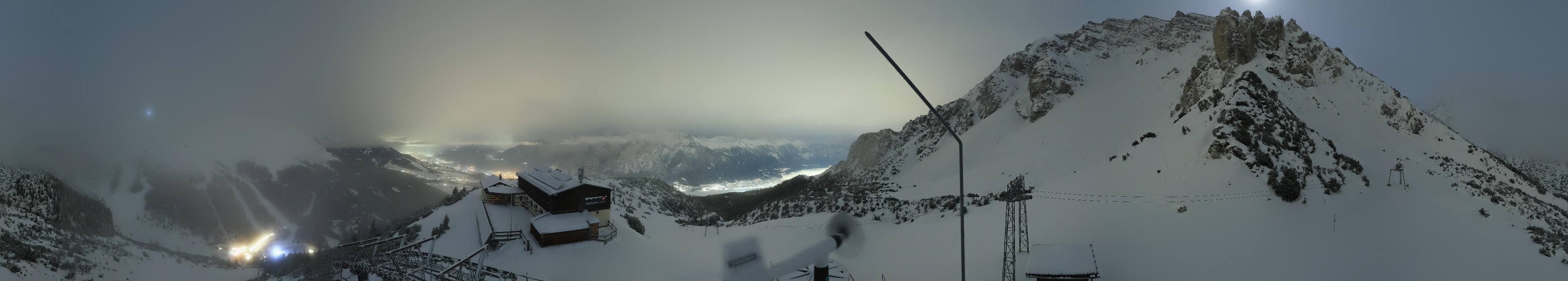 Archiv Foto Webcam Axams: Blick vom Birgitzköpflhaus