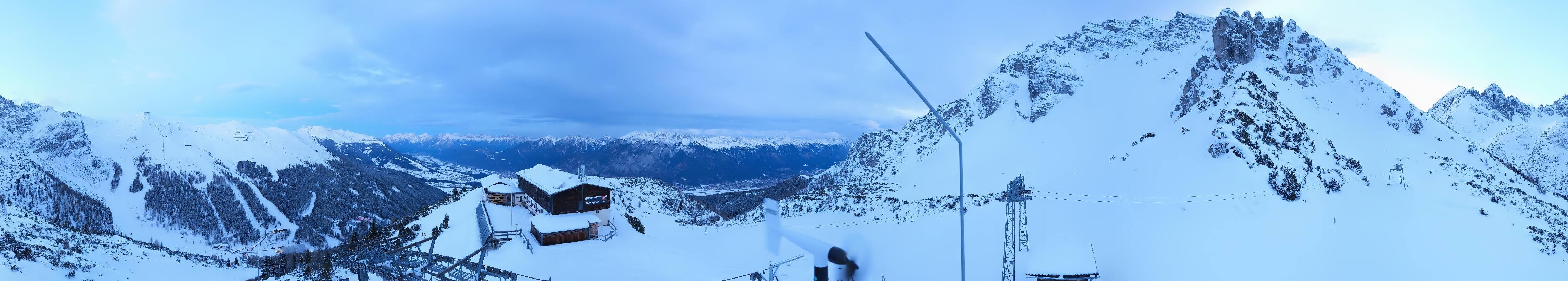 Archiv Foto Webcam Axams: Blick vom Birgitzköpflhaus