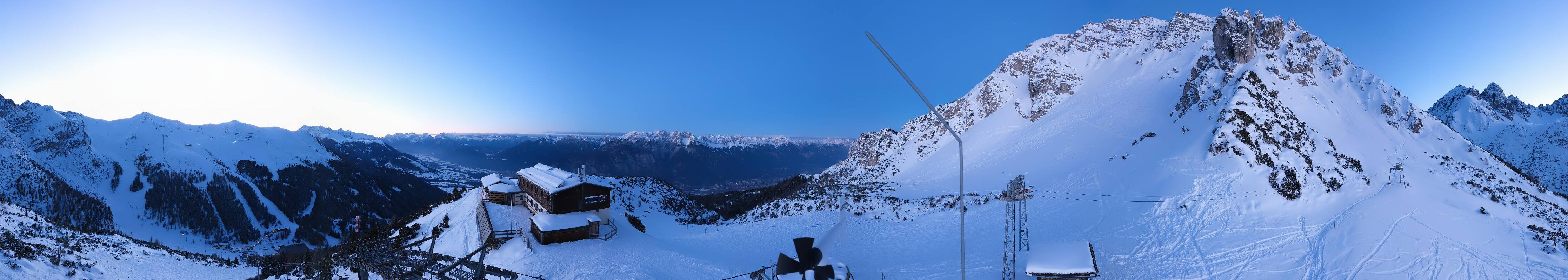 Archiv Foto Webcam Axams: Blick vom Birgitzköpflhaus