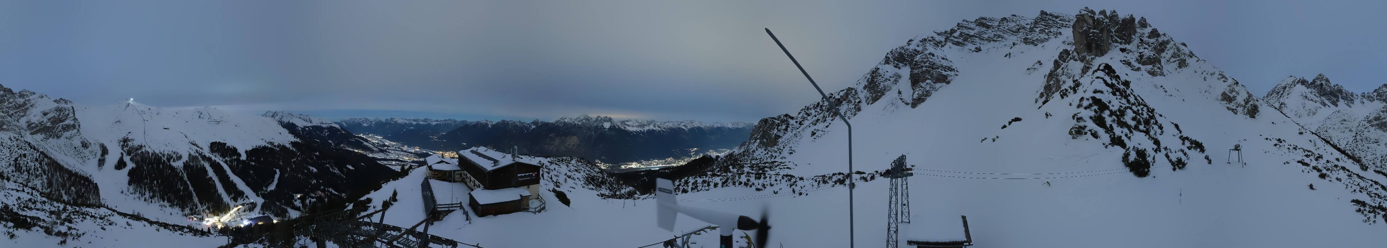 Archiv Foto Webcam Axams: Blick vom Birgitzköpflhaus