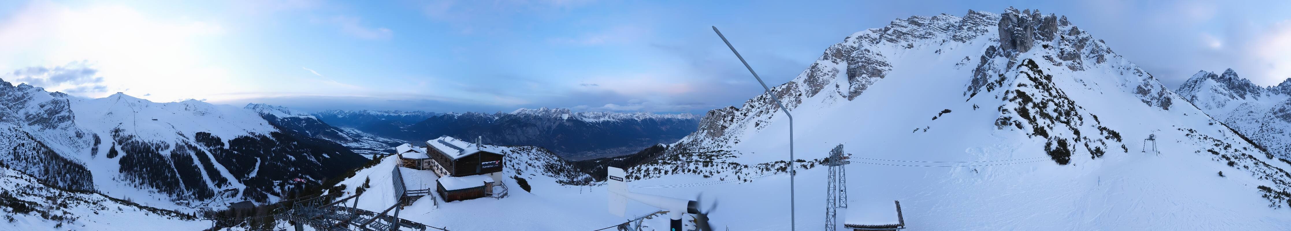 Archiv Foto Webcam Axams: Blick vom Birgitzköpflhaus