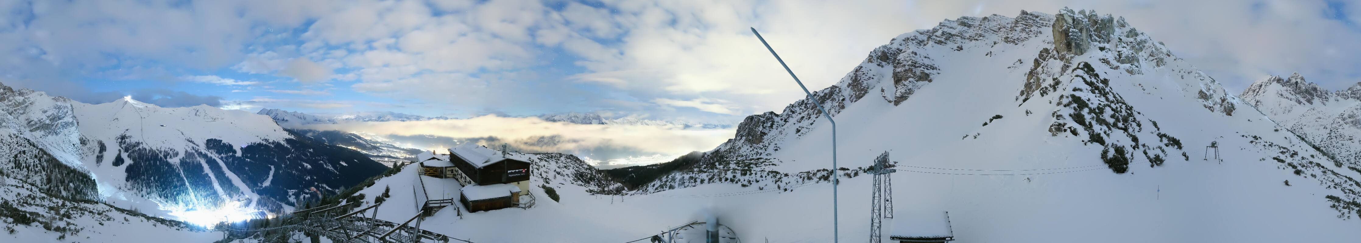 Archiv Foto Webcam Axams: Blick vom Birgitzköpflhaus