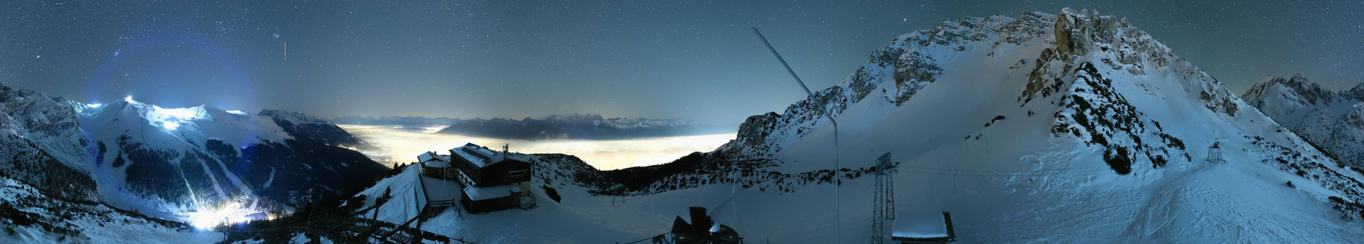 Archiv Foto Webcam Axams: Blick vom Birgitzköpflhaus