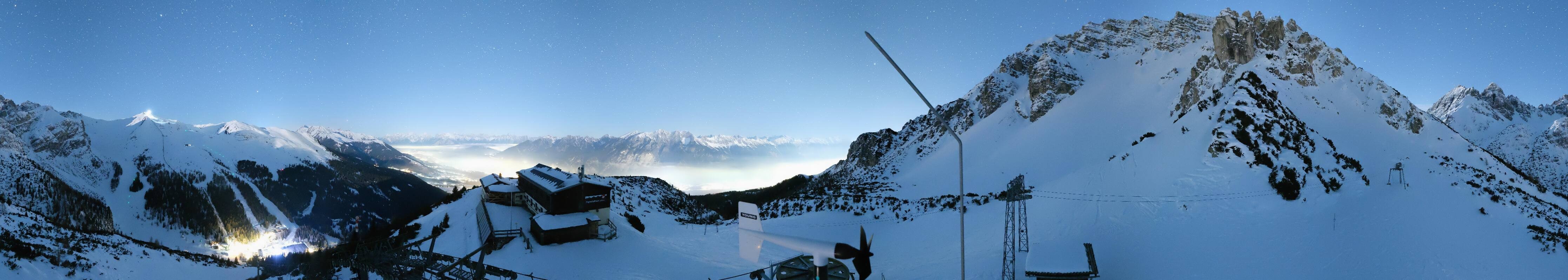 Archiv Foto Webcam Axams: Blick vom Birgitzköpflhaus