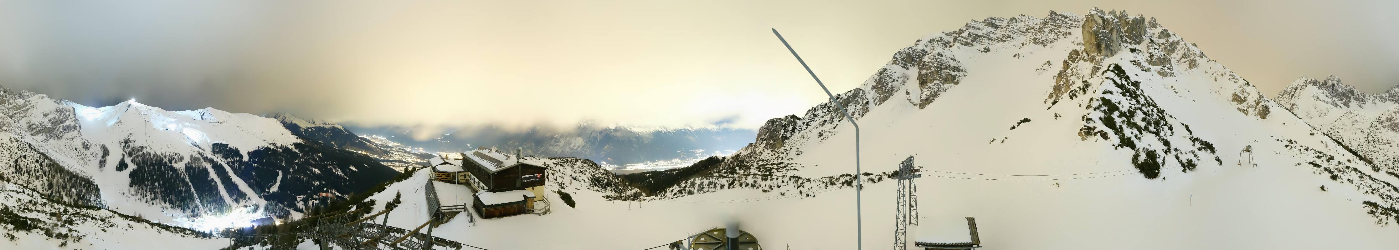 Archiv Foto Webcam Axams: Blick vom Birgitzköpflhaus