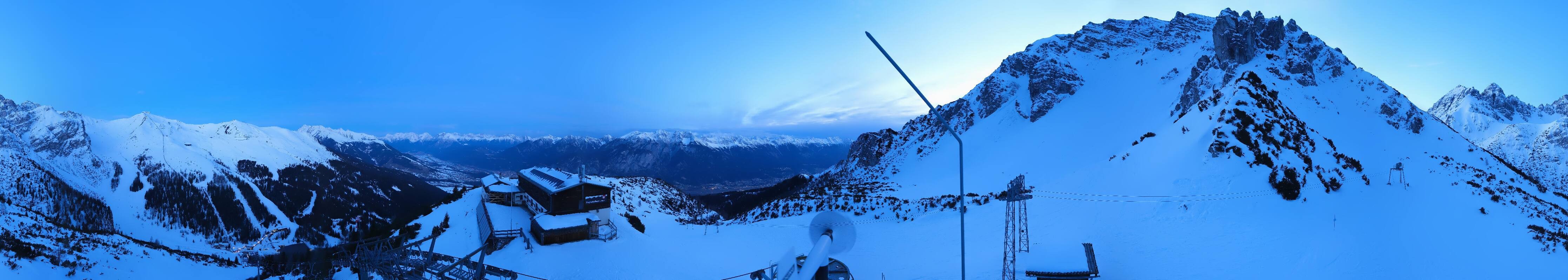 Archiv Foto Webcam Axams: Blick vom Birgitzköpflhaus
