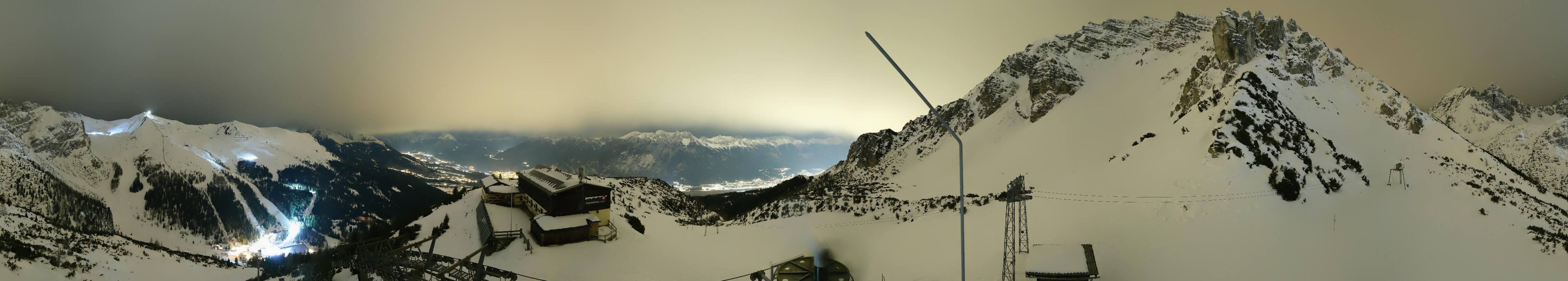 Archiv Foto Webcam Axams: Blick vom Birgitzköpflhaus