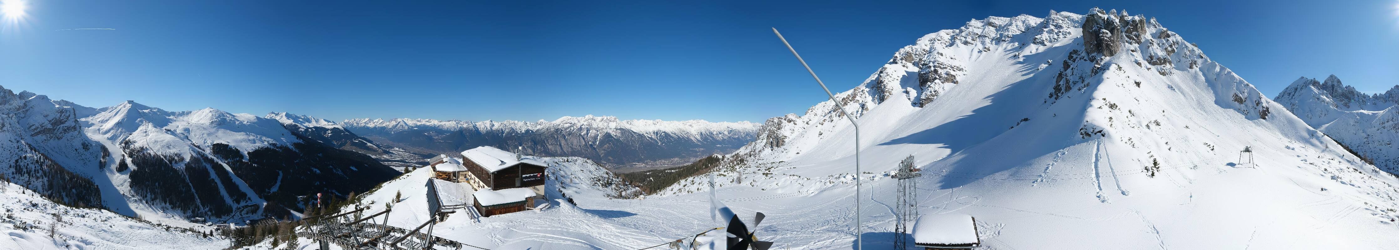 Archiv Foto Webcam Axams: Blick vom Birgitzköpflhaus