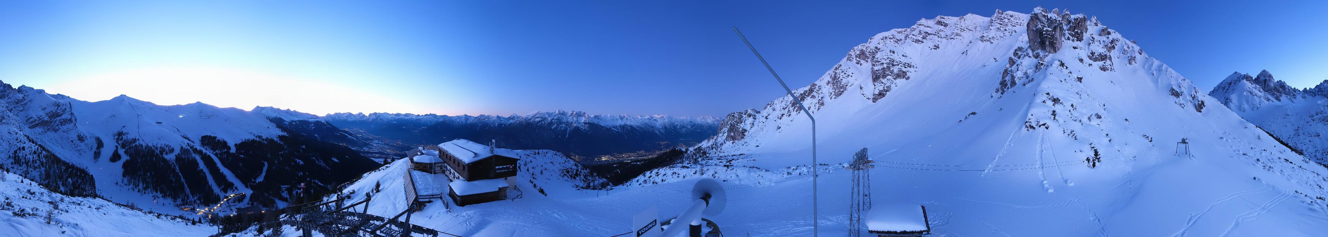 Archiv Foto Webcam Axams: Blick vom Birgitzköpflhaus