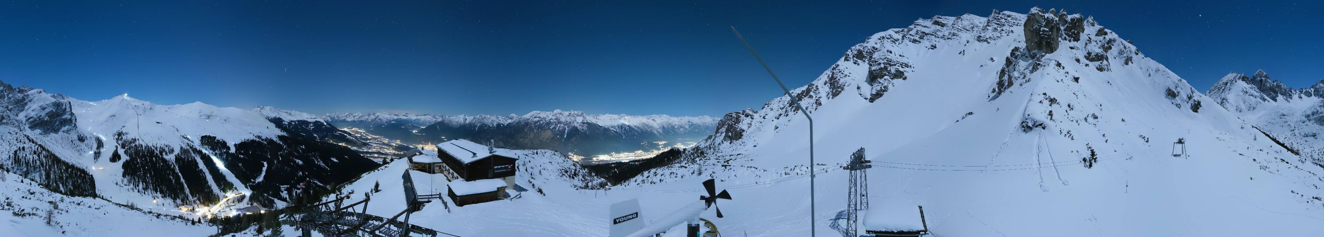 Archiv Foto Webcam Axams: Blick vom Birgitzköpflhaus