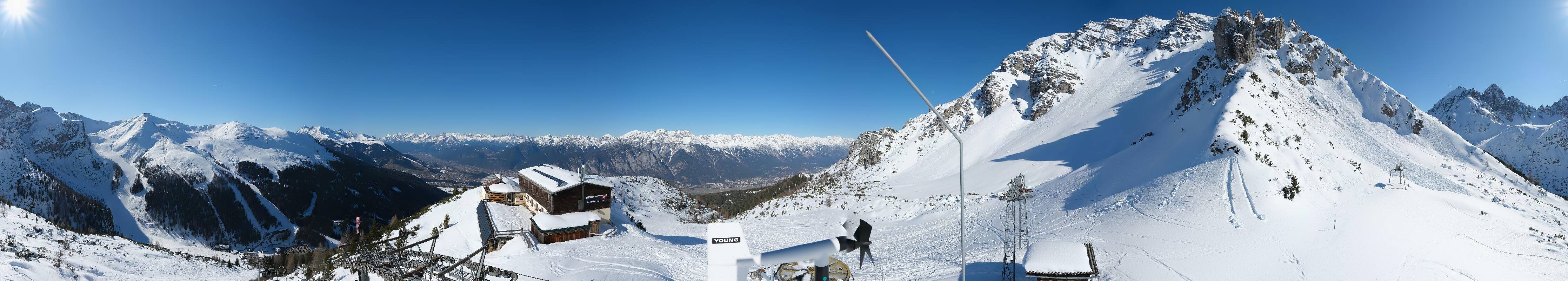 Archiv Foto Webcam Axams: Blick vom Birgitzköpflhaus