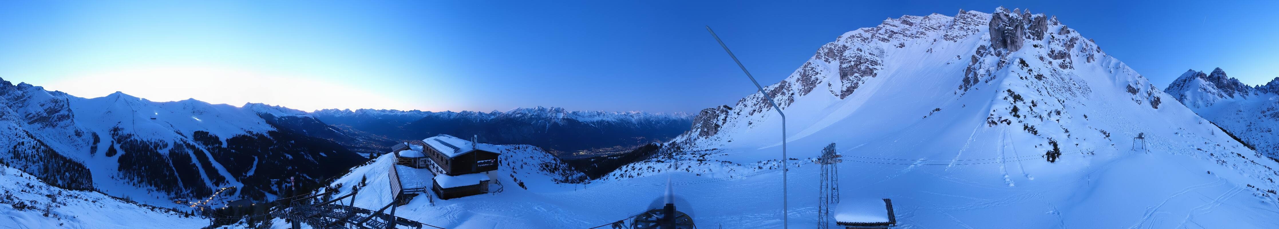 Archiv Foto Webcam Axams: Blick vom Birgitzköpflhaus